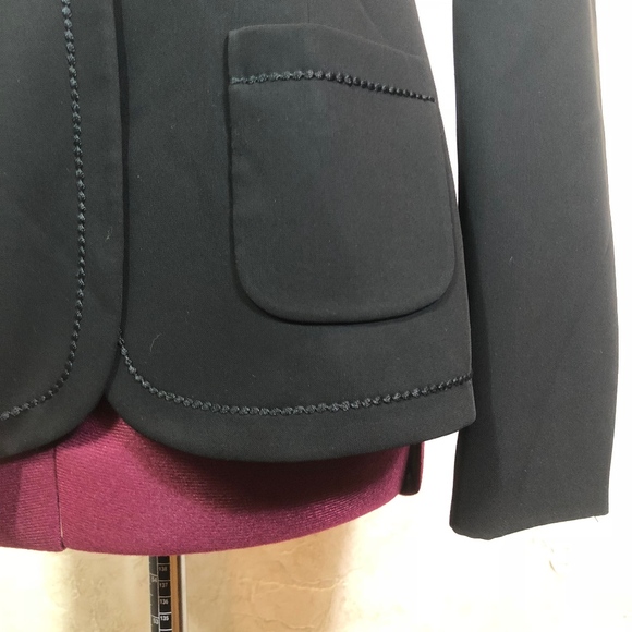 Tahari Blazer Sz 6 - Picture 3 of 6